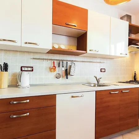 Three-bedroom In * Barban