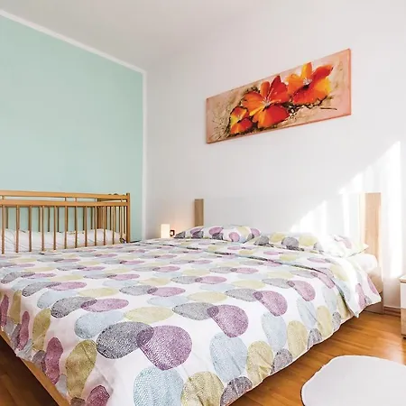 Three-bedroom In * Barban